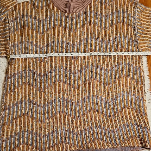 Free People Malibu Patterned Reversible Sweater Set - Picture 8 of 9